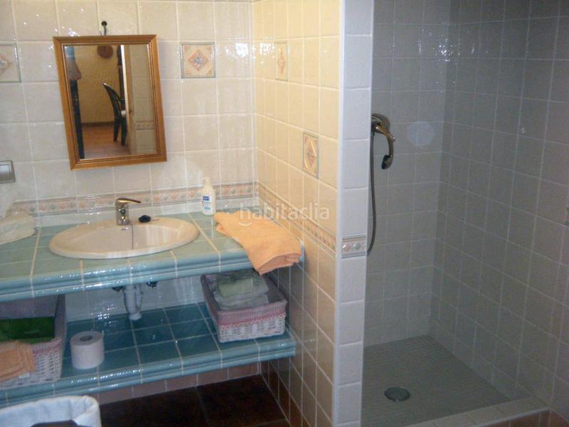 Foto bf8b803a-4967-4dcc-aa00-42fd1fe53b9f. Chalet  independiente en venta residencia duver en Petrer