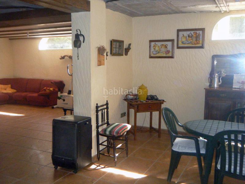 Foto cc134d63-029b-4b6c-8eab-7d87d711bf0e. Chalet  independiente en venta residencia duver en Petrer