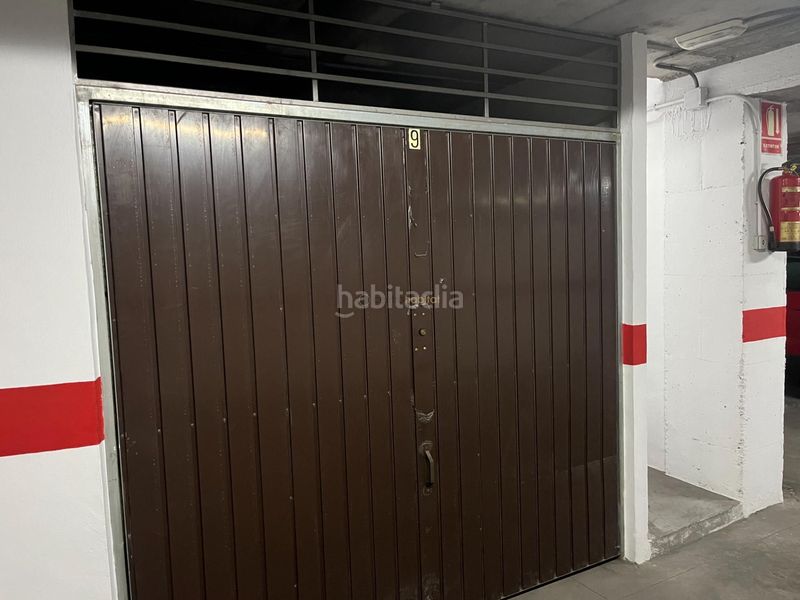 Foto 7be1a39c-c83e-4af0-9406-c22e0fdc00c9. Parking coche plaza de garaje cerrada cl nueva esquina cl antonio maura en Elda