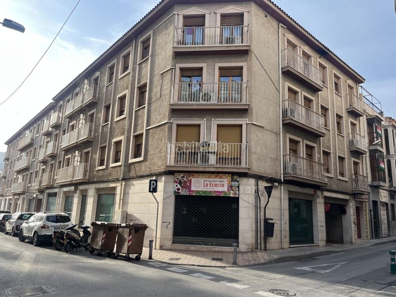 Foto 99577686-4695-40bc-ad04-9d525bcf6919. Parking coche plaza de garaje cerrada cl nueva esquina cl antonio maura en Elda