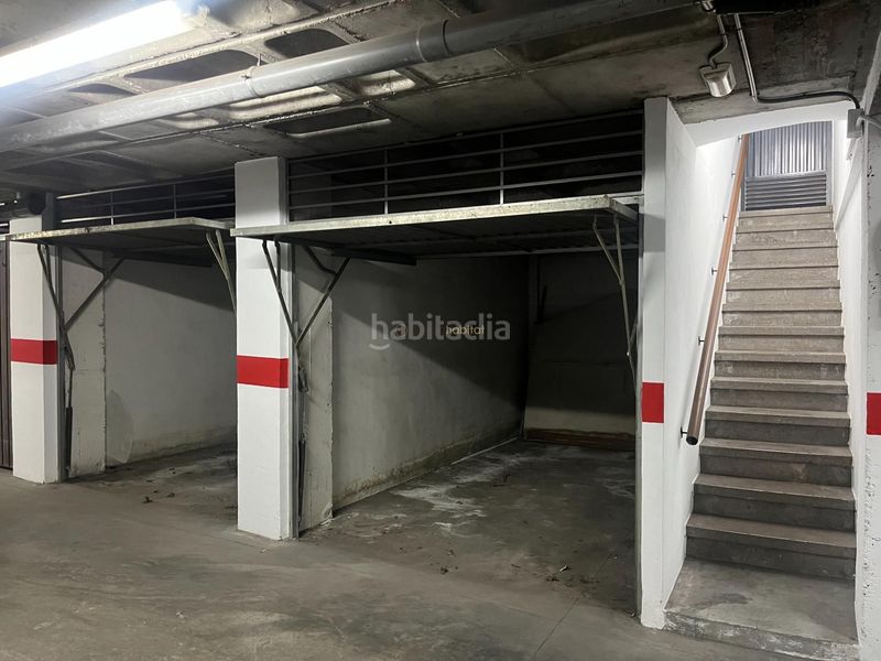 Foto a6546da6-00d8-4705-ab0a-6fc06ce0d228. Parking coche plaza de garaje cerrada cl nueva esquina cl antonio maura en Elda