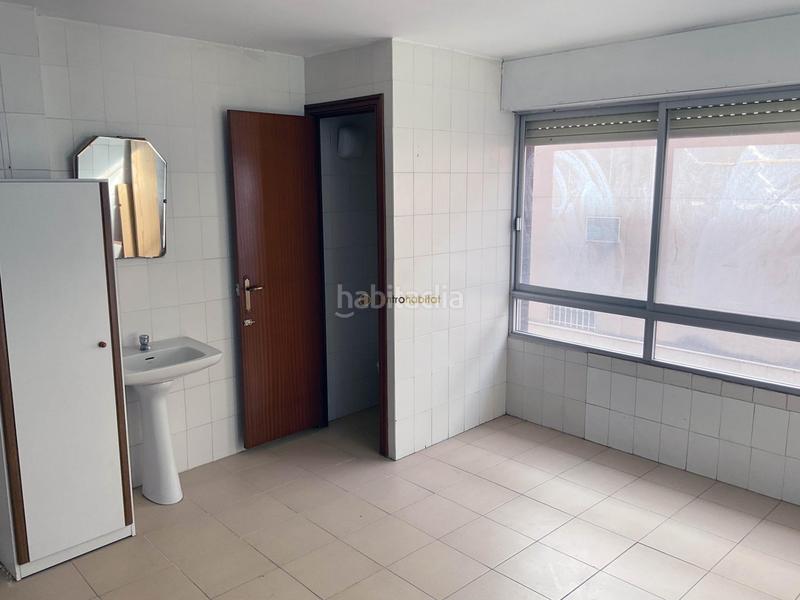 Foto dbebd5c3-e54a-4084-a970-8a69a7a50e6f. Locale commerciale in Plaza de Toros-Avenida Chapí-Trinquete Elda