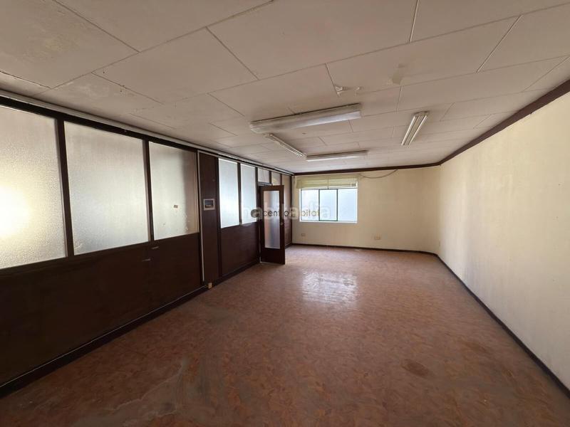 Foto f69245b2-893d-4dc9-9696-21450eb93884. Nau industrial a Petrer