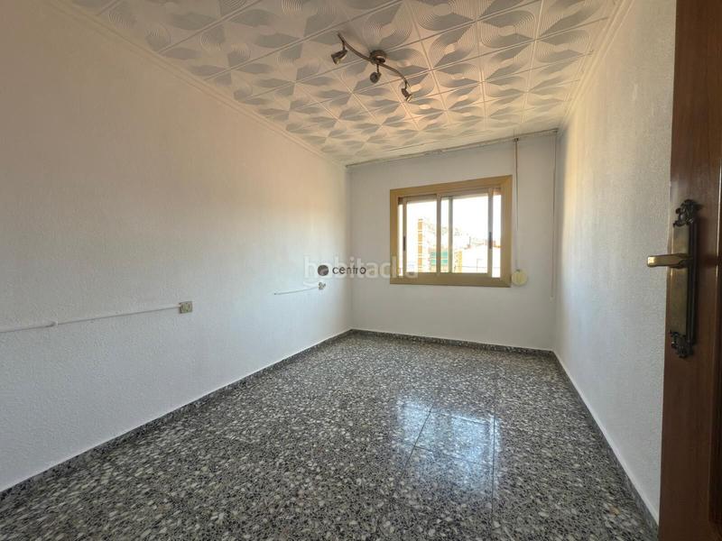 Foto cfc0d49c-950f-48f8-a81b-8f4ee0b8ed15. Etagenwohnung in Plaza Castelar - Mercado Central Elda