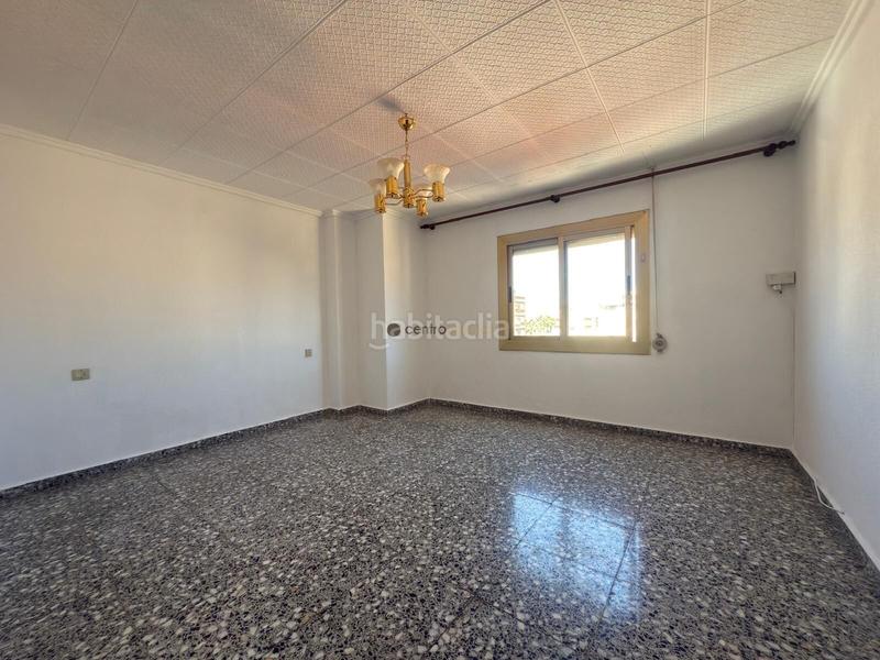 Foto f2b9ca02-897c-4d70-82ca-b1a8e918a830. Etagenwohnung in Plaza Castelar - Mercado Central Elda