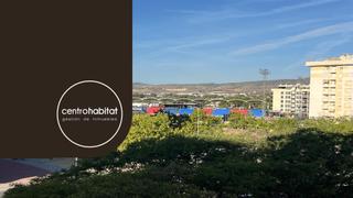 Location Duplex à Las Trescientas-San Francisco-Ciudad Vergel. Vivienda en dúplex con garaje avda. de ronda