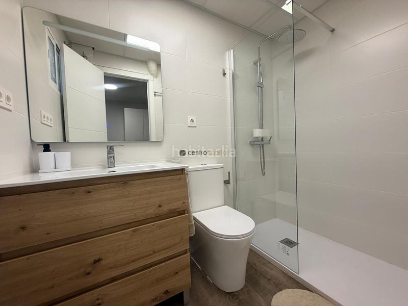 Foto 4d2211f8-94eb-45a8-8a38-fa894b98fb5e. Alquiler piso  en alquiler zona plaza del derrocat en Petrer