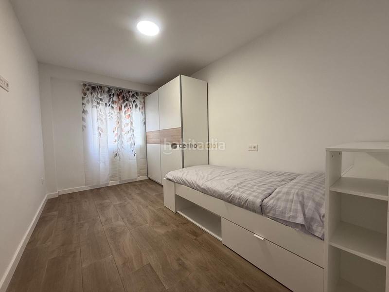 Foto 54518302-7422-4470-9d56-8bbaf6537117. Alquiler piso  en alquiler zona plaza del derrocat en Petrer