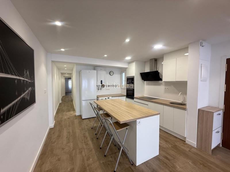 Foto b01b1fb3-424d-4295-96c8-5d93658dbdd9. Alquiler piso  en alquiler zona plaza del derrocat en Petrer