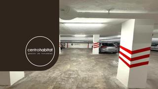 Parking voiture à Plaza de Toros-Avenida Chapí-Trinquete. Plaza de garaje en el centro  elda