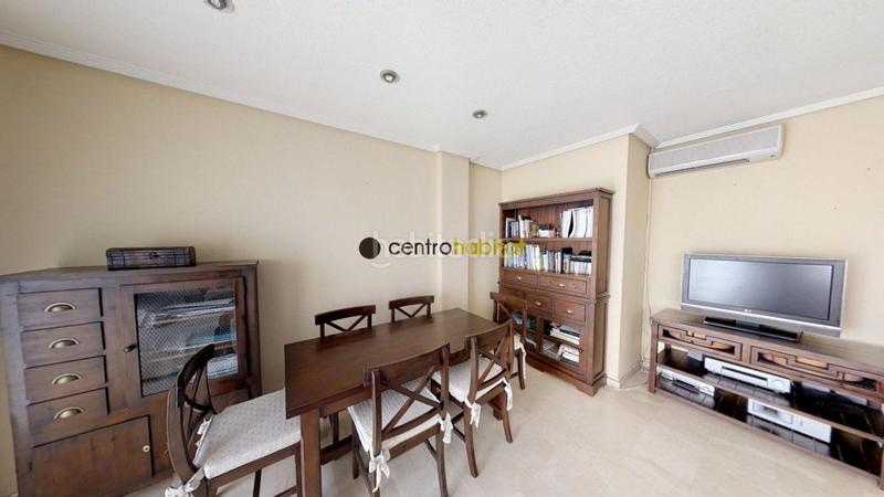 Foto 08ca79cc-10b3-49c4-b0a0-8818f6e5253b. Alquiler ático atico en planta zona marina española un verdadero placer vivir en esta vivienda en Elda