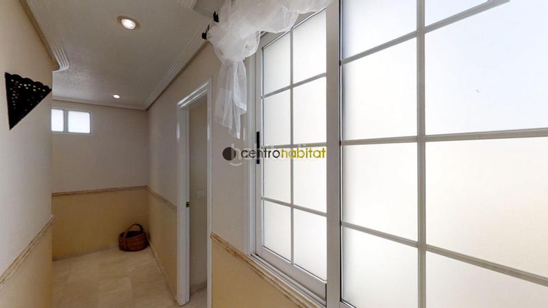 Foto 24bf30c6-d7a3-42b4-9bdc-7e9c7c7331c2. Alquiler ático atico en planta zona marina española un verdadero placer vivir en esta vivienda en Elda