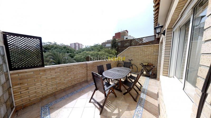Foto 4a161cb6-9bf4-4ee0-875d-f994db88bffe. Alquiler ático atico en planta zona marina española un verdadero placer vivir en esta vivienda en Elda