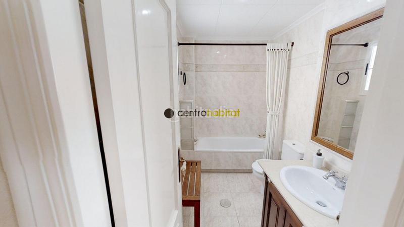 Foto 52762a11-c5d1-419b-9118-80e2565f2898. Alquiler ático atico en planta zona marina española un verdadero placer vivir en esta vivienda en Elda