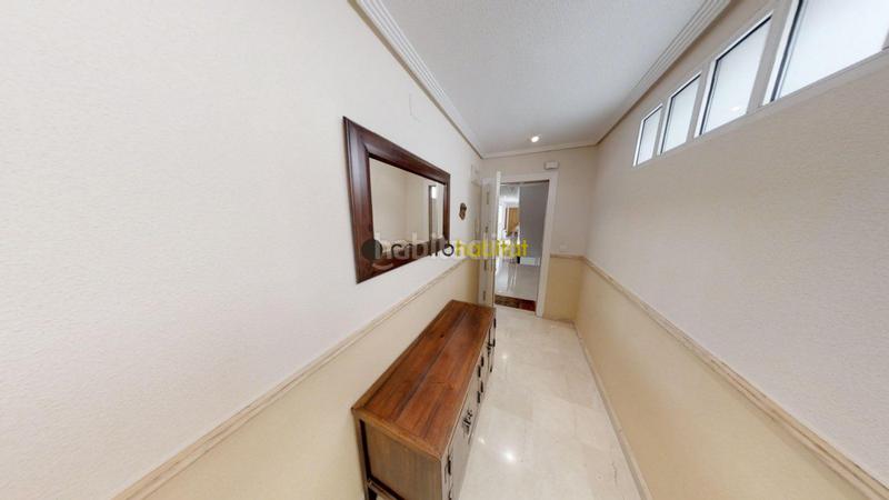 Foto d18e5ff2-76be-4125-a2a5-7d8dd75d2c57. Alquiler ático atico en planta zona marina española un verdadero placer vivir en esta vivienda en Elda