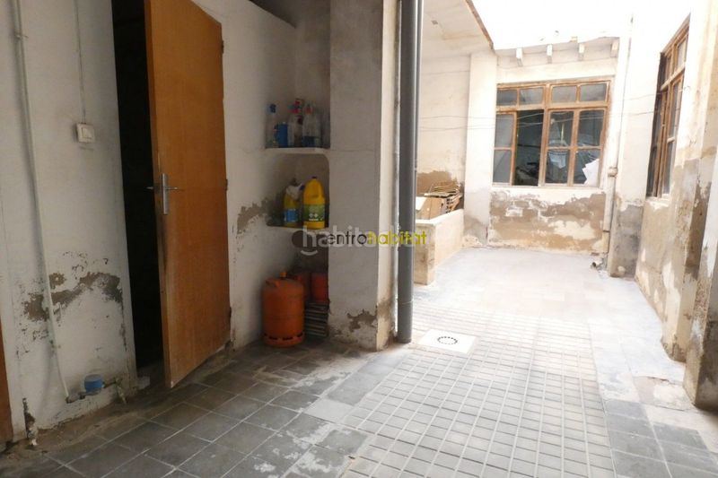 Foto 2b0e9e49-5564-489f-9f1a-0d93a7a63a84. Casa a Plaza Castelar - Mercado Central Elda