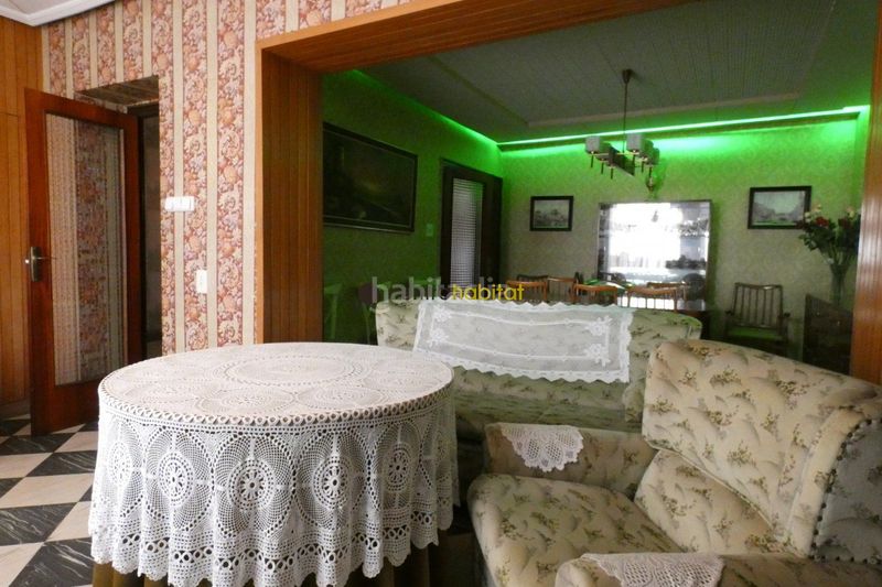 Foto 62dca4c1-45bf-4175-b570-a9b6e7445574. Casa a Plaza Castelar - Mercado Central Elda