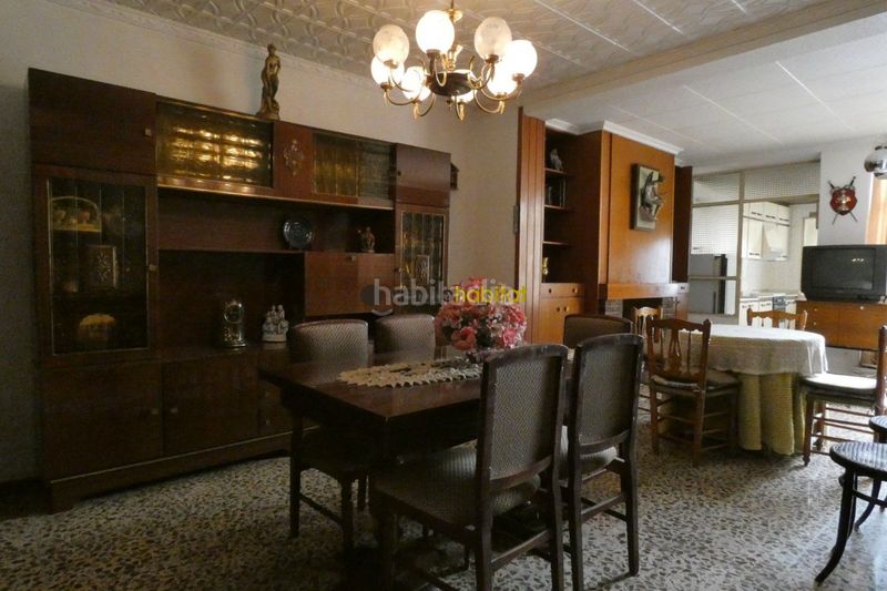 Foto 67685a08-07bb-4c5a-a930-e4a25f843939. Casa a Plaza Castelar - Mercado Central Elda