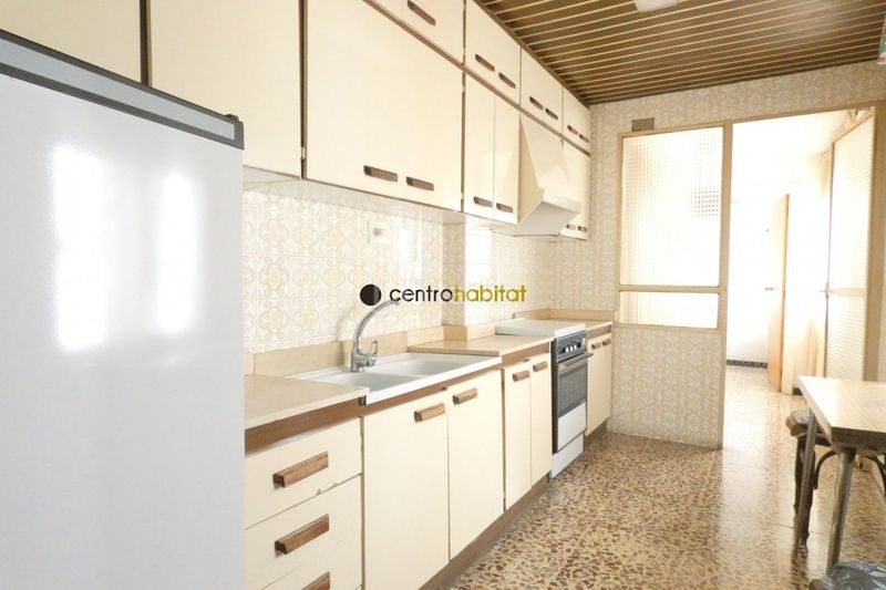 Foto 6dd9393b-1710-404a-a851-4f7a68acd8b0. Casa a Plaza Castelar - Mercado Central Elda