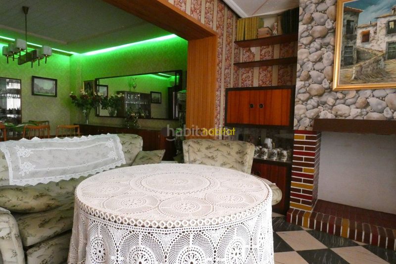 Foto 788f5854-8ffe-4eb1-8f75-c9e6c1543902. Casa a Plaza Castelar - Mercado Central Elda