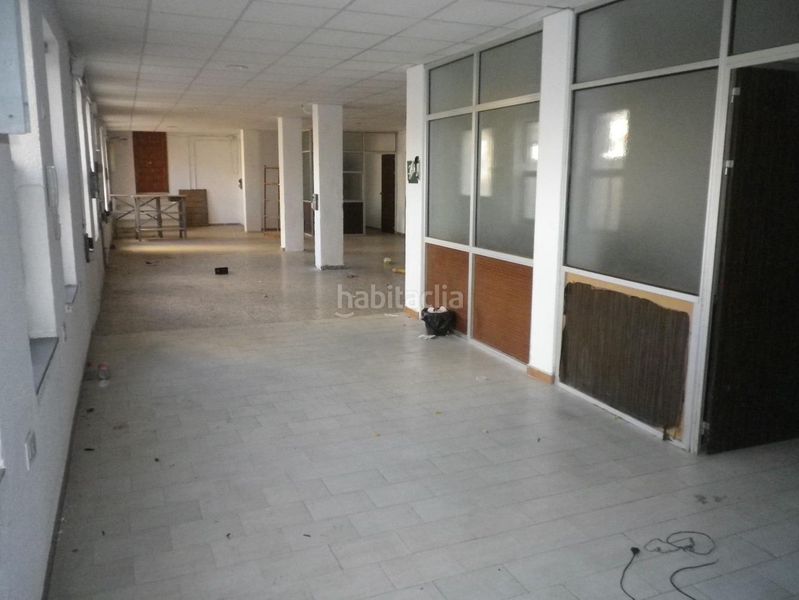 Foto 0bafc960-b5a7-4a84-b6d5-5ac6cd8a3e74. Location bâtiment à usage industriel dans Plaza de Toros-Avenida Chapí-Trinquete Elda