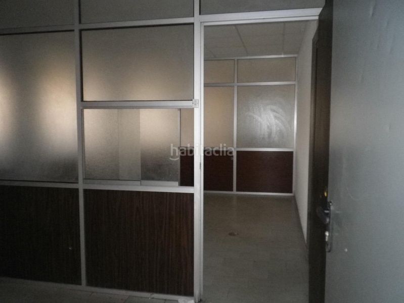 Foto 616f6125-92a6-4581-9425-764405a77914. Location bâtiment à usage industriel dans Plaza de Toros-Avenida Chapí-Trinquete Elda