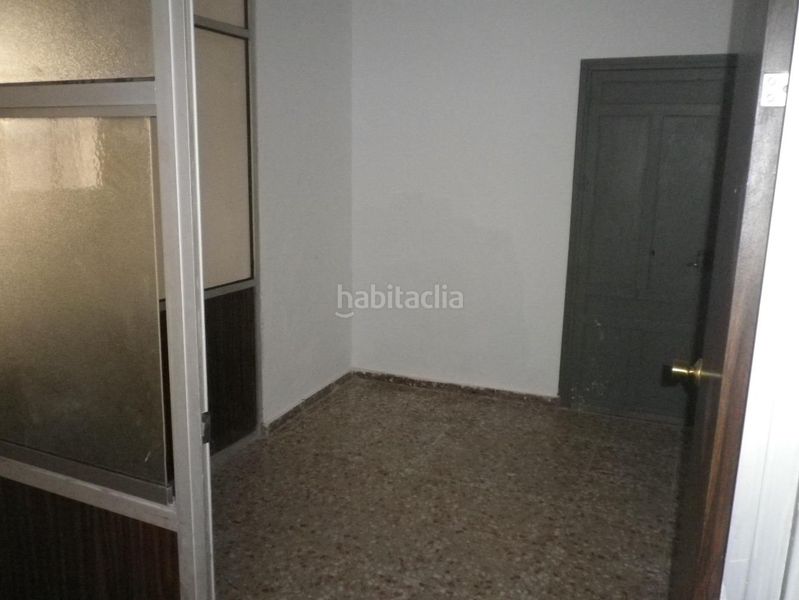 Foto 9f0948e7-4c3f-496f-aaf0-97593f8ba6e2. Location bâtiment à usage industriel dans Plaza de Toros-Avenida Chapí-Trinquete Elda