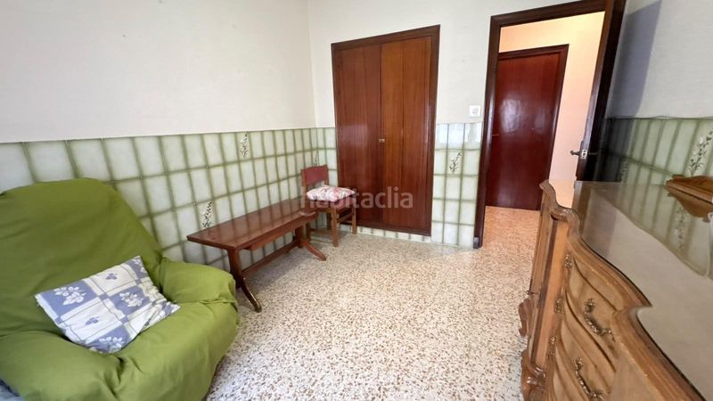 Foto e0b78b72-b251-4d94-9e42-9d9941dc1b5f. Lloguer pis a Centro Elda