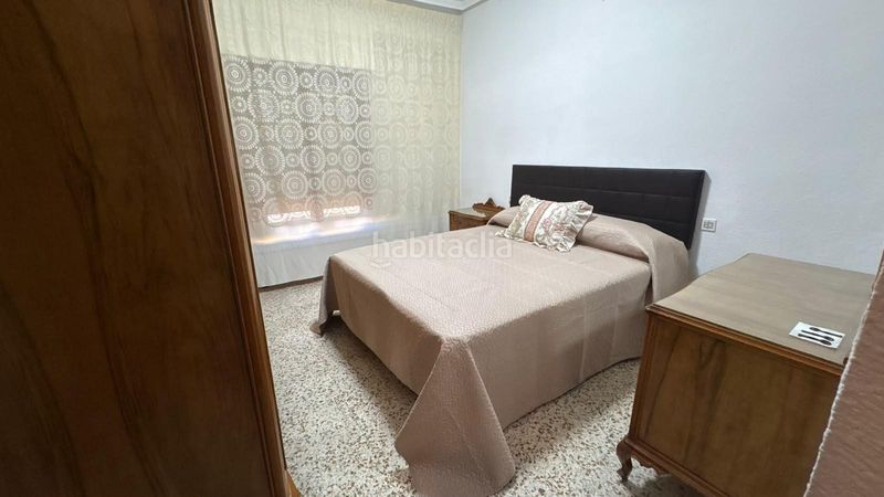 Foto 3a333f38-6ed7-4996-99fc-52f95113a146. Rent flat in Centro Elda