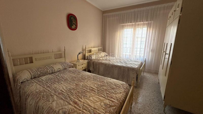 Foto d6389ce5-5538-4372-afff-19631f2cf4a5. Rent flat in Centro Elda
