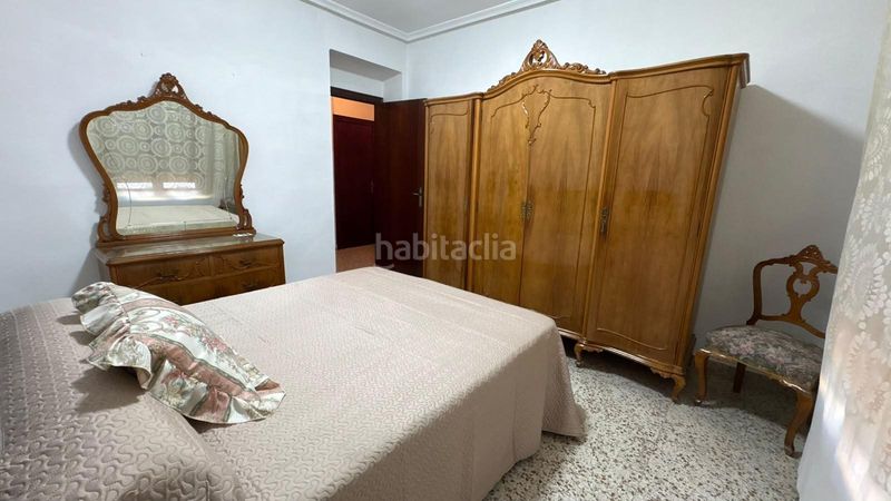 Foto f34a2646-ac1c-4bb8-b512-a869a0137e44. Rent flat in Centro Elda