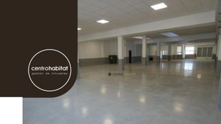 Capannone industriale in Petrer. Nave industrial totalmente reformada