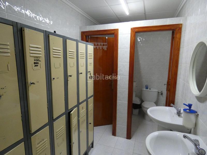 Foto 20ee2621-f299-46dc-8021-b6142b30e4db. Nau industrial a Petrer