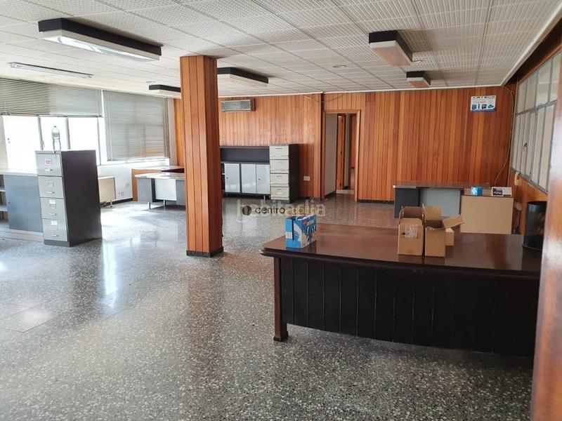 Foto 0dab5a93-27de-47ea-953f-0fe91eb5c6c5. Capannone industriale in Petrer