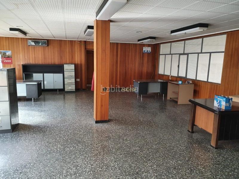 Foto 6e3f1e6b-4c23-48e5-abcf-d1f8d5b4e7e7. Capannone industriale in Petrer