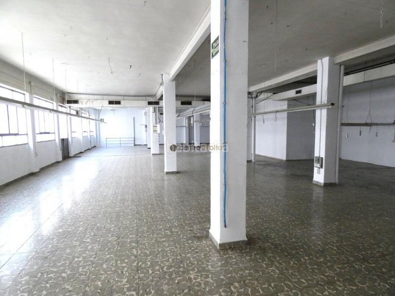 Foto 6bde419d-4a3e-43fc-a697-d259cdffa4df. Nave industrial  en venta en Fraternidad Elda