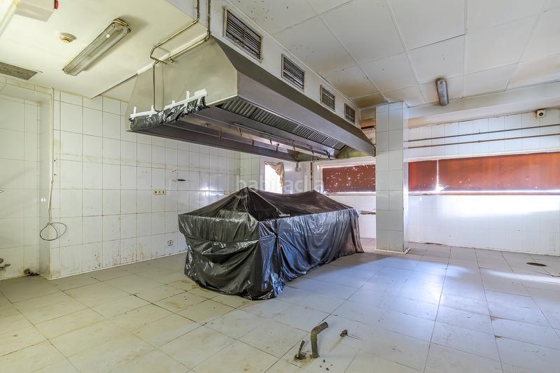 Foto 623cbb77-f9fc-42c6-a65b-f8e0c0ccf231. Location local commercial dans Los Negrales Collado Villalba