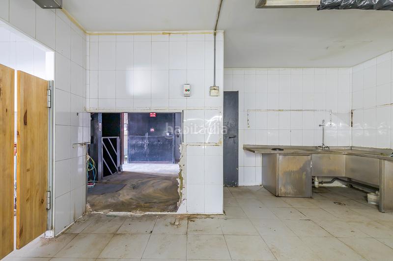 Foto dc997fbf-543d-4eb3-af2a-ad7840b18505. Location local commercial dans Los Negrales Collado Villalba