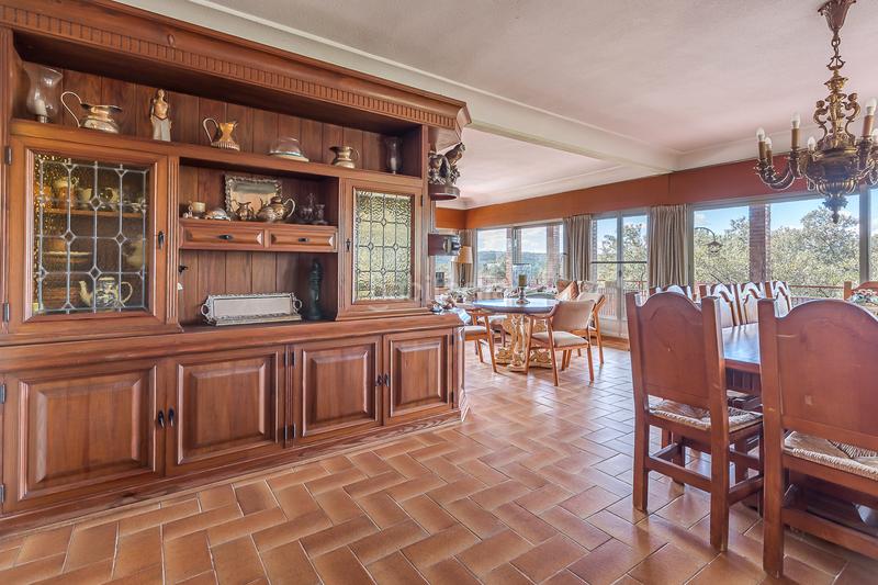 Foto 1aaff8e7-5110-4724-ad26-1d7dcfb5af06. Country house with fireplace heating parking pool in Torrelodones