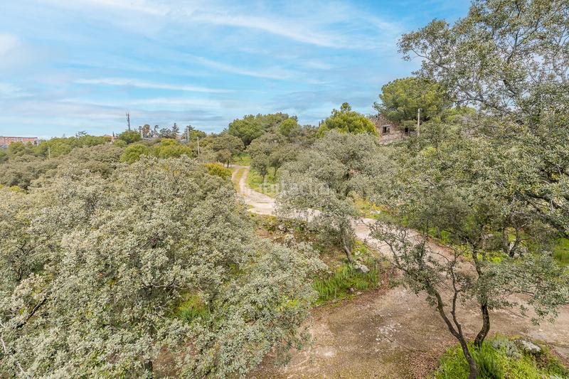 Foto 21b69ddf-13b0-4aab-be15-3dec87638da9. Country house with fireplace heating parking pool in Torrelodones
