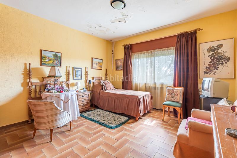 Foto 751347a0-bbf7-47be-b40e-0bdc81c9c2e5. Country house with fireplace heating parking pool in Torrelodones