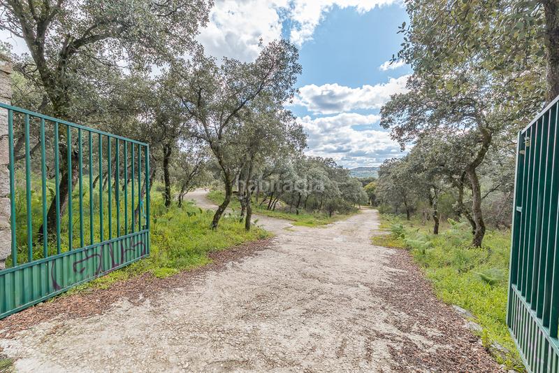 Foto b572eb2a-5a91-4763-a62d-b977f79450f1. Country house with fireplace heating parking pool in Torrelodones