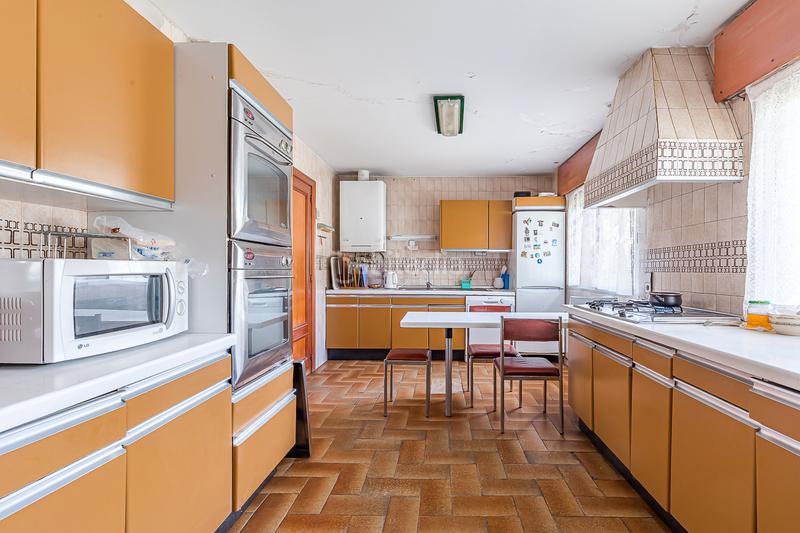 Foto d6a1d385-9093-4708-91f8-e3f637a2cd8d. Country house with fireplace heating parking pool in Torrelodones