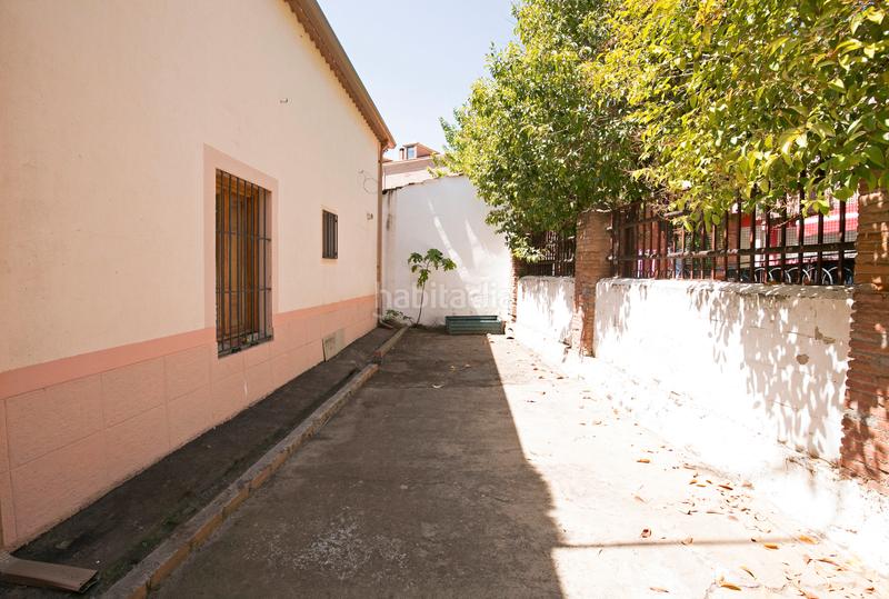 Foto 05a87771-4d77-4f95-a406-4cea1c0ad547. Xalet amb calefacció aparcament a Centro Azuqueca de Henares