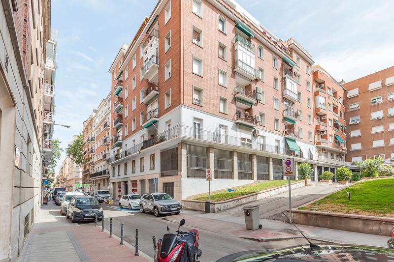 Foto a47de616-e6b8-4d21-a21f-1938eaa7758f. Piso en Argüelles Madrid