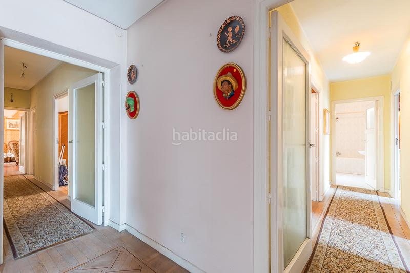 Foto c90a798f-8b81-41ab-8fb0-509a43c96de6. Piso en Argüelles Madrid