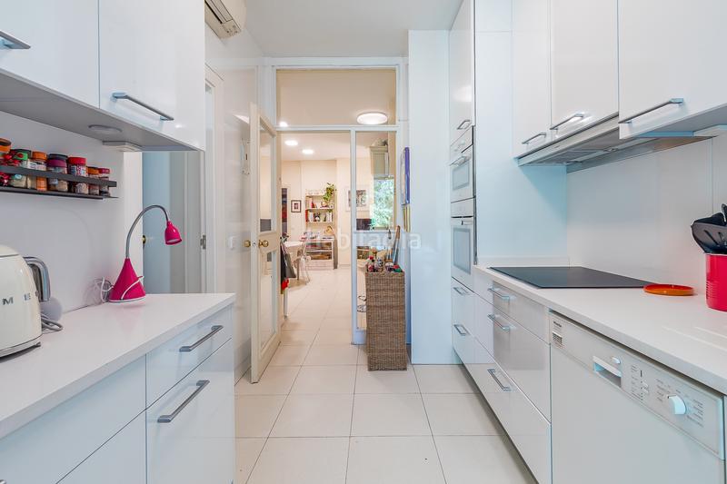 Foto df82f3a6-a80d-4918-8b26-e696176f1524. Appartement avec chauffage parking piscine dans Fuentelarreina Madrid