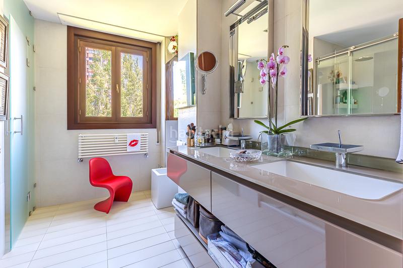 Foto 97cd6160-b34f-4e38-b943-75d9c7f43895. Etagenwohnung mit heizung parking pool in Fuentelarreina Madrid