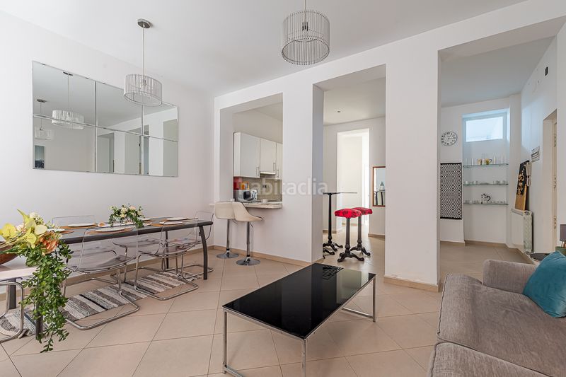 Foto 36cbe30e-1e29-4dbe-9bd2-f7693c63ed43. Piso en Embajadores-Lavapiés Madrid