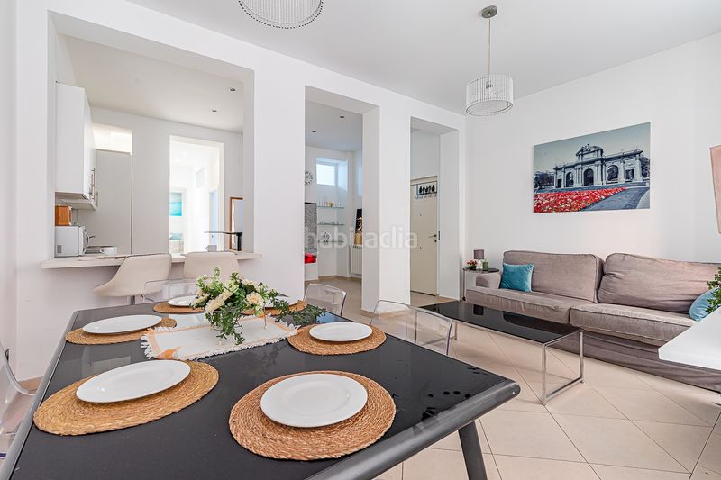 Foto 9cc73b0d-1dc2-4b86-95eb-e9733f6ef764. Piso en Embajadores-Lavapiés Madrid